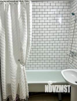 2-к квартира, вторичка, 58м2, 17/18 этаж