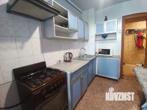 3-к квартира, вторичка, 61м2, 1/8 этаж