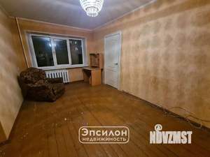 2-к квартира, вторичка, 44м2, 1/4 этаж