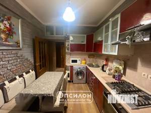 2-к квартира, вторичка, 60м2, 4/4 этаж