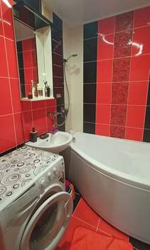 2-к квартира, вторичка, 58м2, 9/17 этаж
