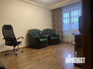 3-к квартира, вторичка, 74м2, 9/9 этаж