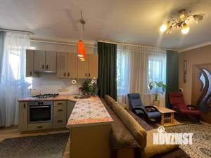 3-к квартира, вторичка, 61м2, 1/1 этаж