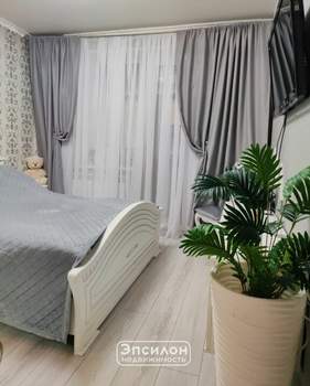 3-к квартира, вторичка, 75м2, 1/10 этаж