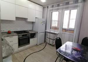 3-к квартира, вторичка, 76м2, 8/10 этаж