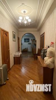 3-к квартира, вторичка, 120м2, 3/7 этаж