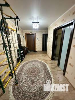 3-к квартира, вторичка, 90м2, 1/10 этаж