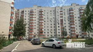 2-к квартира, вторичка, 61м2, 8/10 этаж