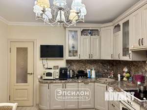 2-к квартира, вторичка, 63м2, 9/17 этаж