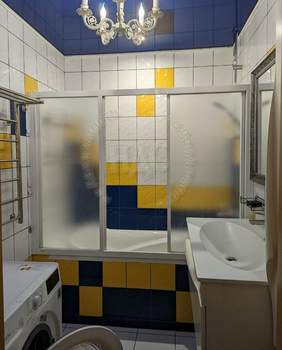 2-к квартира, вторичка, 75м2, 2/4 этаж