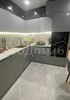 2-к квартира, вторичка, 54м2, 1/9 этаж