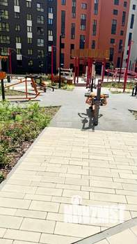 3-к квартира, вторичка, 65м2, 10/18 этаж