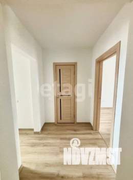 3-к квартира, вторичка, 64м2, 6/18 этаж