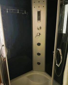 3-к квартира, вторичка, 75м2, 2/4 этаж