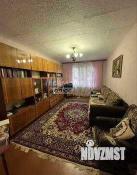 3-к квартира, вторичка, 63м2, 1/5 этаж