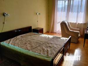 2-к квартира, вторичка, 72м2, 9/9 этаж