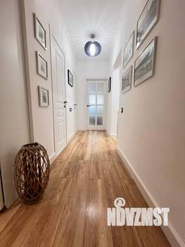 2-к квартира, вторичка, 56м2, 10/17 этаж