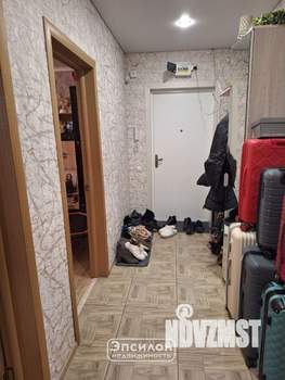 2-к квартира, вторичка, 60м2, 1/10 этаж