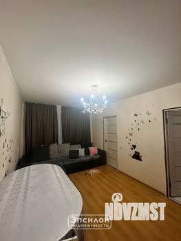 4-к квартира, вторичка, 61м2, 1/5 этаж