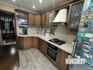 3-к квартира, вторичка, 61м2, 9/9 этаж