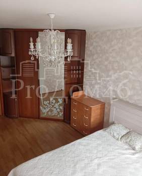 4-к квартира, вторичка, 76м2, 1/9 этаж