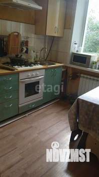 3-к квартира, вторичка, 72м2, 2/2 этаж