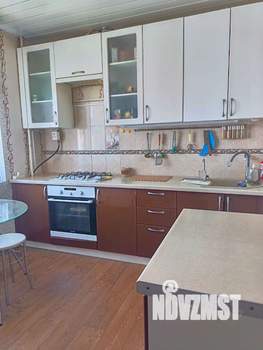 3-к квартира, вторичка, 73м2, 8/10 этаж