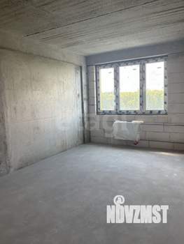2-к квартира, вторичка, 52м2, 1/10 этаж