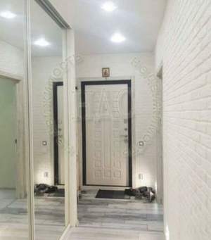 3-к квартира, вторичка, 82м2, 9/10 этаж