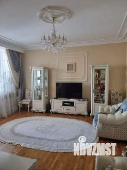 4-к квартира, вторичка, 141м2, 6/8 этаж