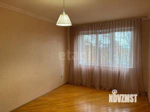 3-к квартира, вторичка, 61м2, 2/5 этаж