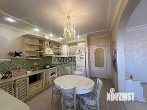 4-к квартира, вторичка, 128м2, 4/10 этаж