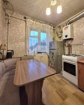 2-к квартира, вторичка, 44м2, 4/4 этаж