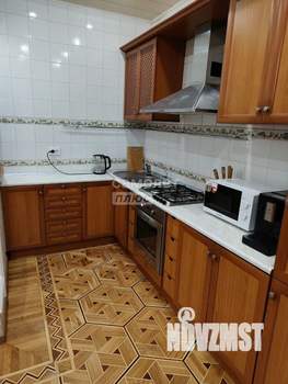 3-к квартира, вторичка, 114м2, 1/10 этаж