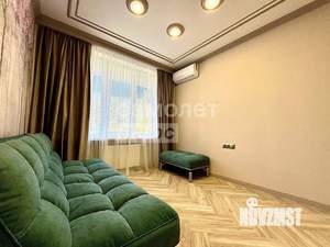 2-к квартира, вторичка, 42м2, 1/8 этаж