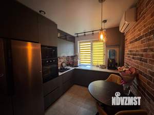 3-к квартира, вторичка, 60м2, 9/9 этаж