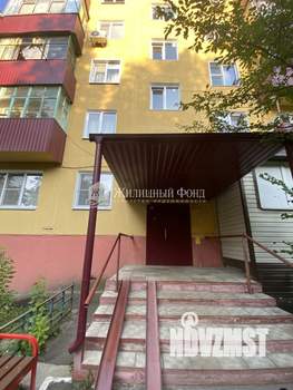 2-к квартира, вторичка, 55м2, 1/5 этаж