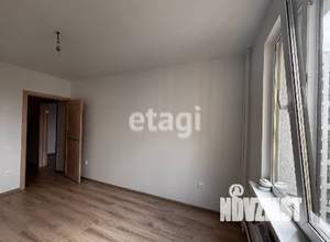 3-к квартира, вторичка, 65м2, 7/18 этаж