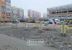 3-к квартира, вторичка, 74м2, 1/10 этаж