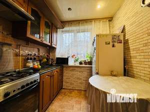3-к квартира, вторичка, 61м2, 1/5 этаж