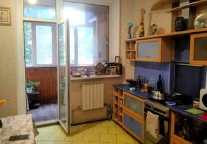 3-к квартира, вторичка, 78м2, 1/6 этаж