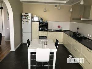 3-к квартира, вторичка, 109м2, 4/10 этаж