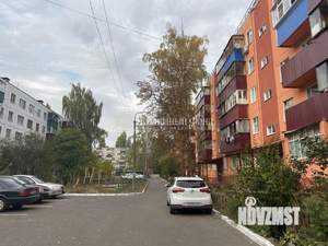 4-к квартира, вторичка, 61м2, 1/5 этаж