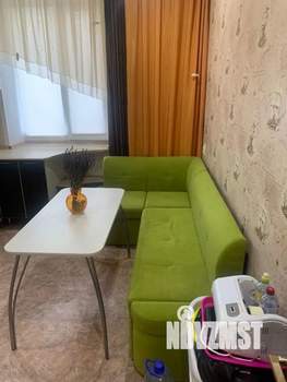 2-к квартира, вторичка, 56м2, 1/4 этаж