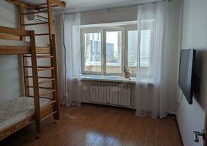 2-к квартира, вторичка, 75м2, 2/4 этаж