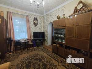 3-к квартира, вторичка, 60м2, 1/1 этаж