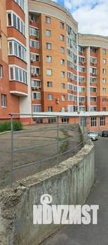 3-к квартира, вторичка, 100м2, 1/16 этаж