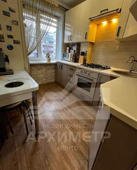 3-к квартира, вторичка, 61м2, 2/5 этаж