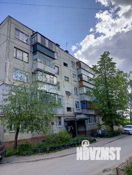 3-к квартира, вторичка, 49м2, 1/5 этаж