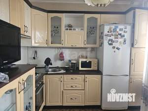 2-к квартира, вторичка, 64м2, 10/10 этаж